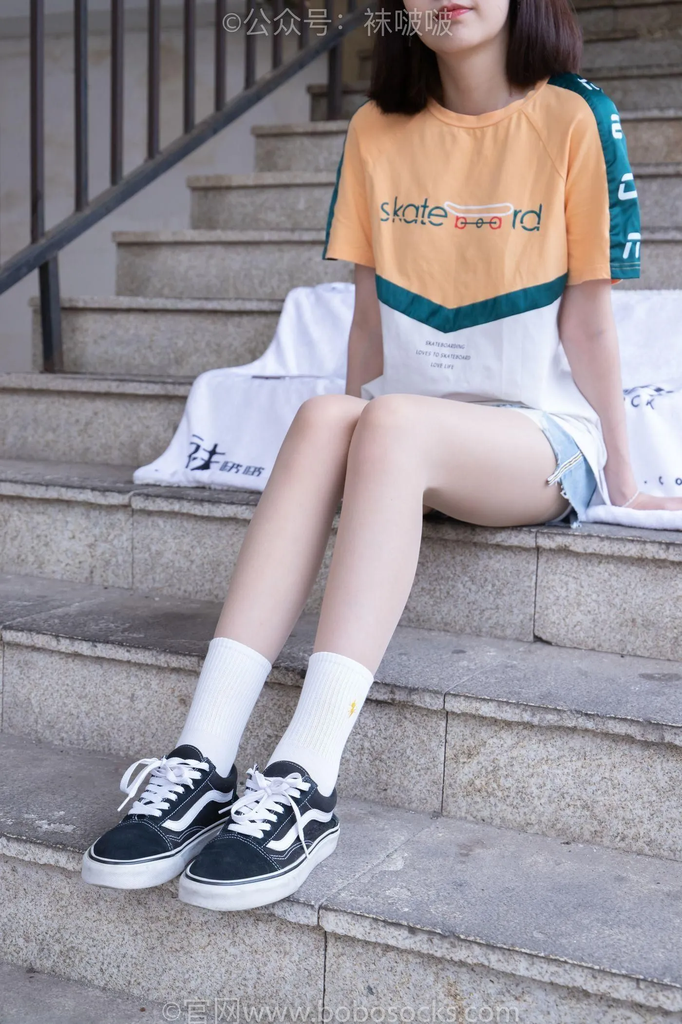 [BoBoSocks袜啵啵]NO.069 小甜豆-vans板鞋、白棉袜、肉丝 [135P]插图7